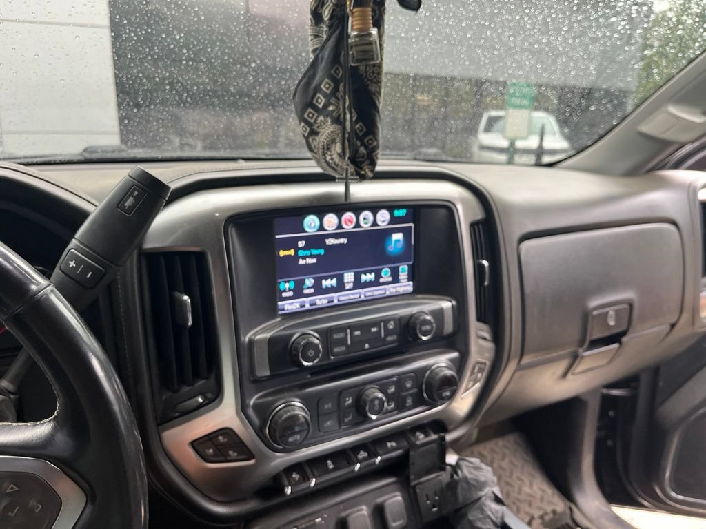 Used 2016 Chevrolet Silverado 1500 LTZ Z71 w/ LTZ Plus Package AWD/4WD image 16