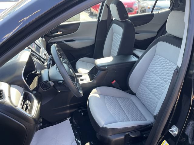 Used 2020 Chevrolet Equinox LS w/ LPO, Floor Liner Package FWD image 15