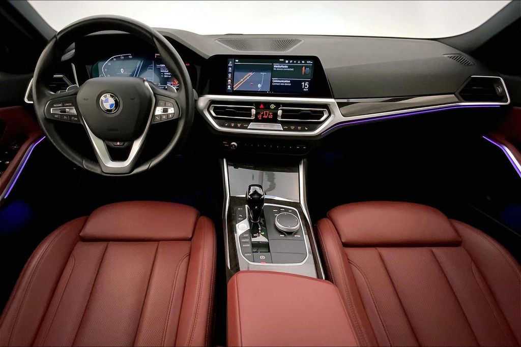 Used 2022 BMW 330i xDrive Sedan w/ Premium Package AWD/4WD image 16