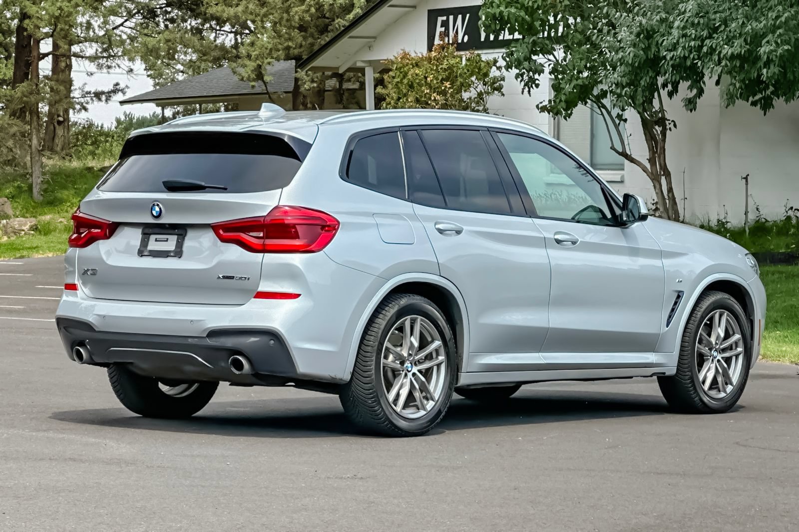 Used 2019 BMW X3 xDrive30i w/ M Sport Package 2 AWD/4WD image 4