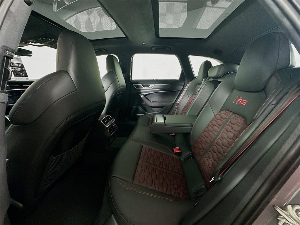 New 2026 Audi RS 6 performance image 4