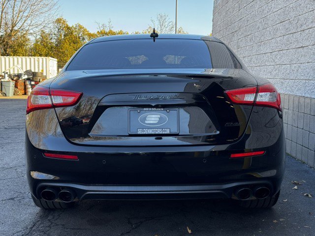 Used 2018 Maserati Ghibli RWD image 14