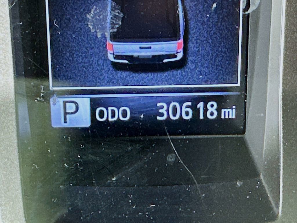 Used 2018 Toyota Tacoma SR5 image 33