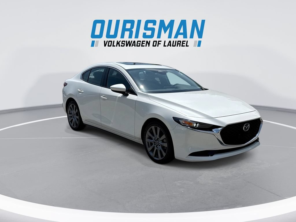 Used 2024 MAZDA MAZDA3 s FWD image 2