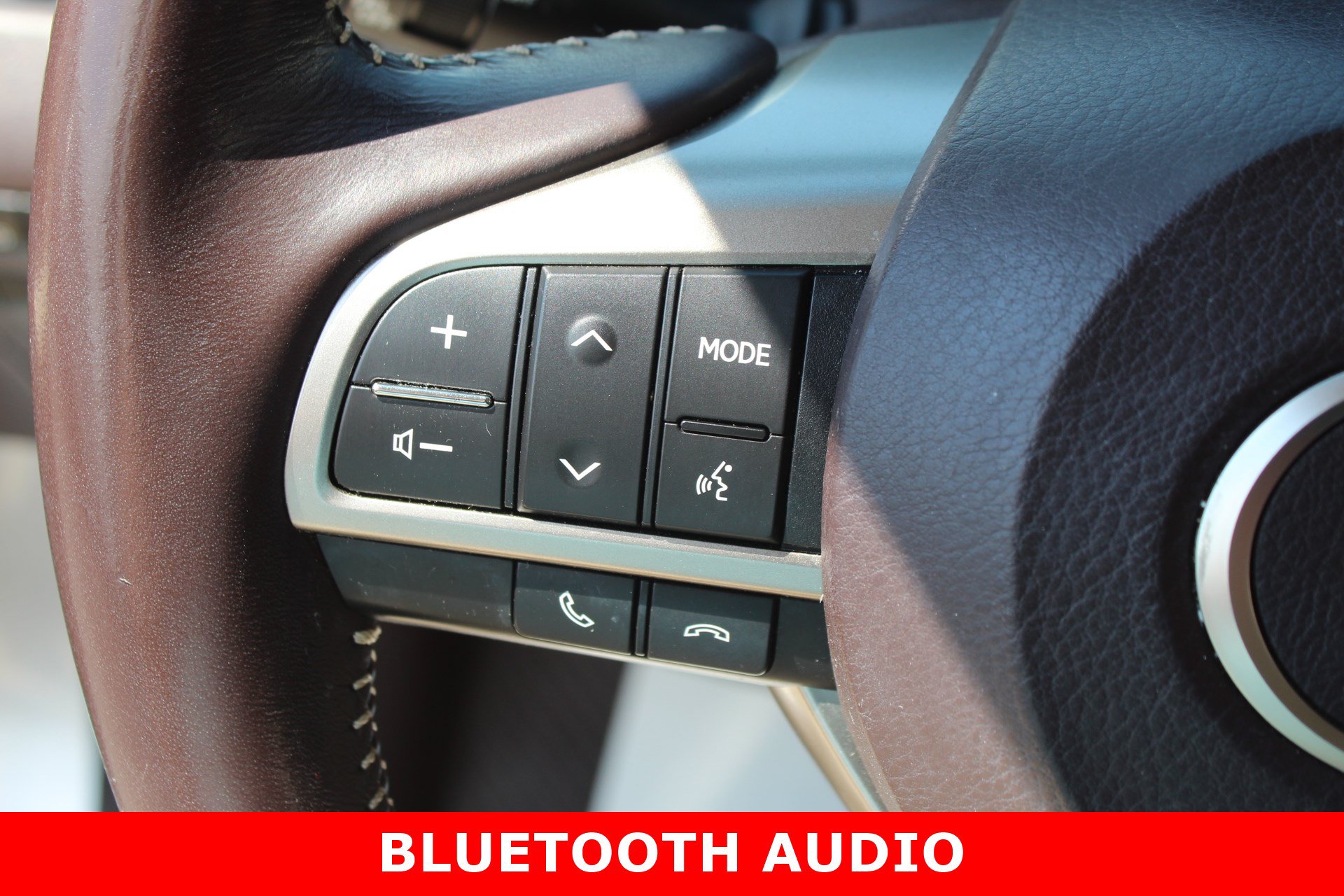 Used 2018 Lexus RX 350 AWD w/ Premium Package image 16