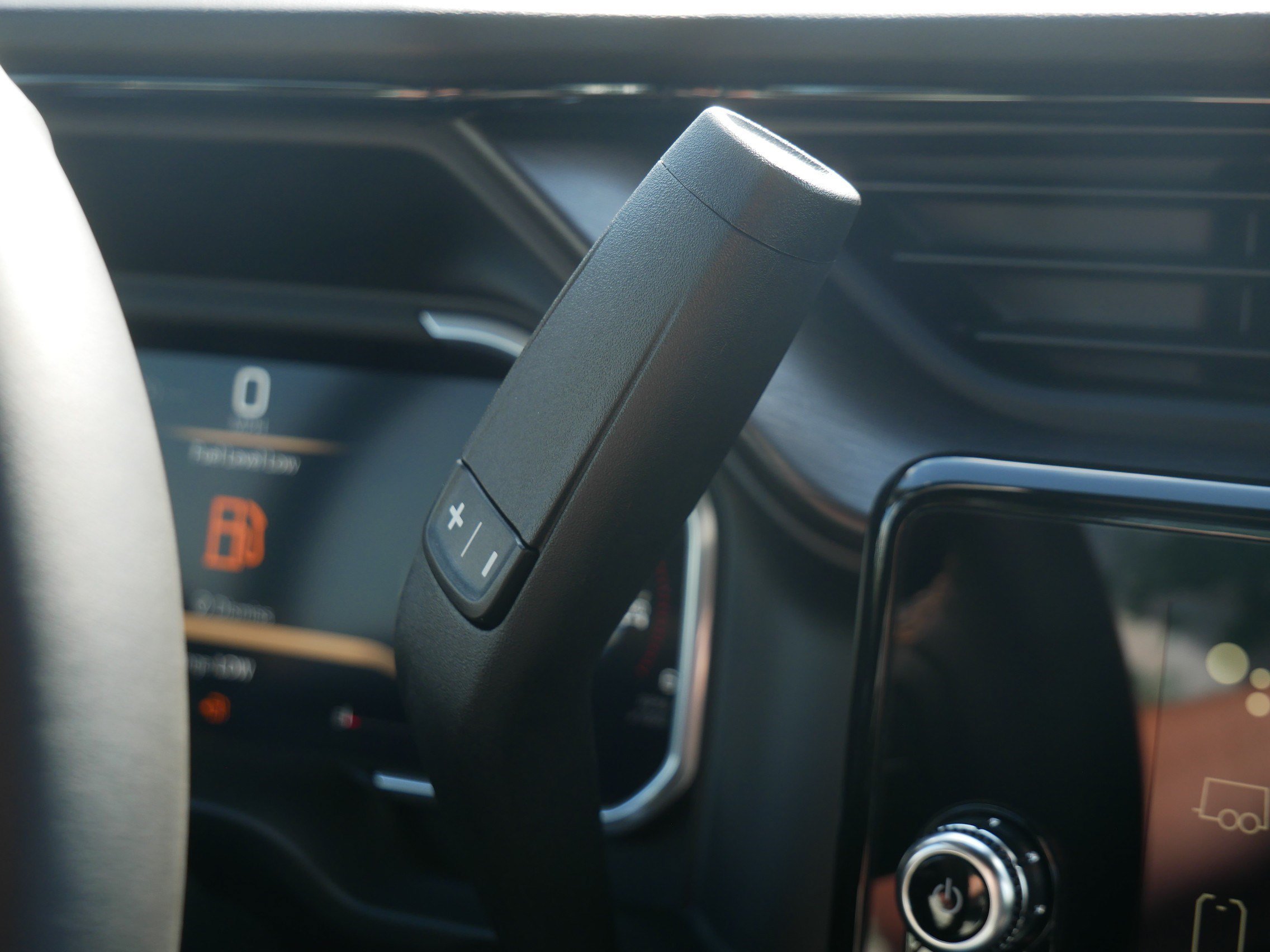New 2026 GMC Sierra 3500 AT4 w/ AT4 Premium Plus Package AWD/4WD image 9