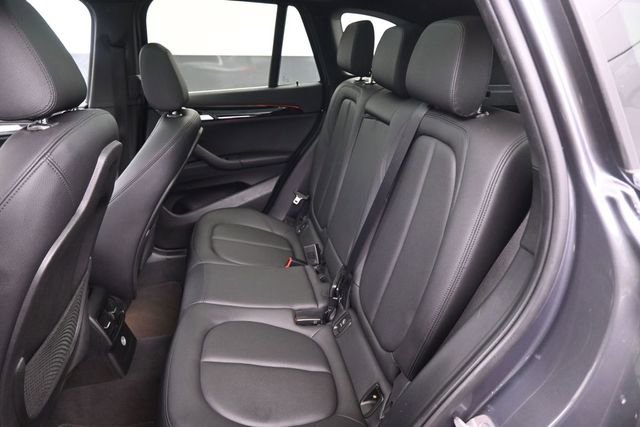 Used 2018 BMW X1 xDrive28i AWD/4WD image 2