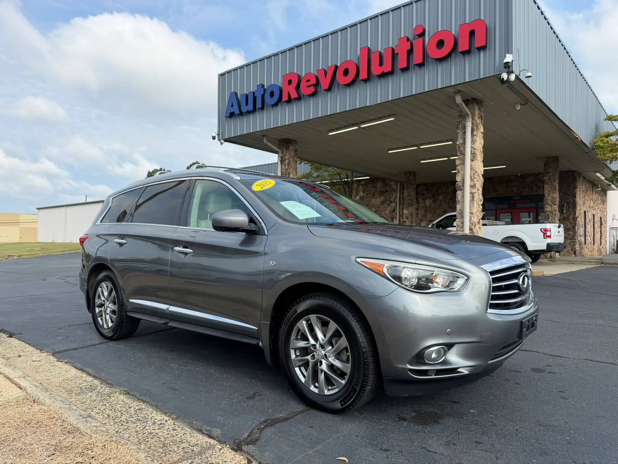 Used 2015 INFINITI QX60 Luxe w/ Premium Plus Package