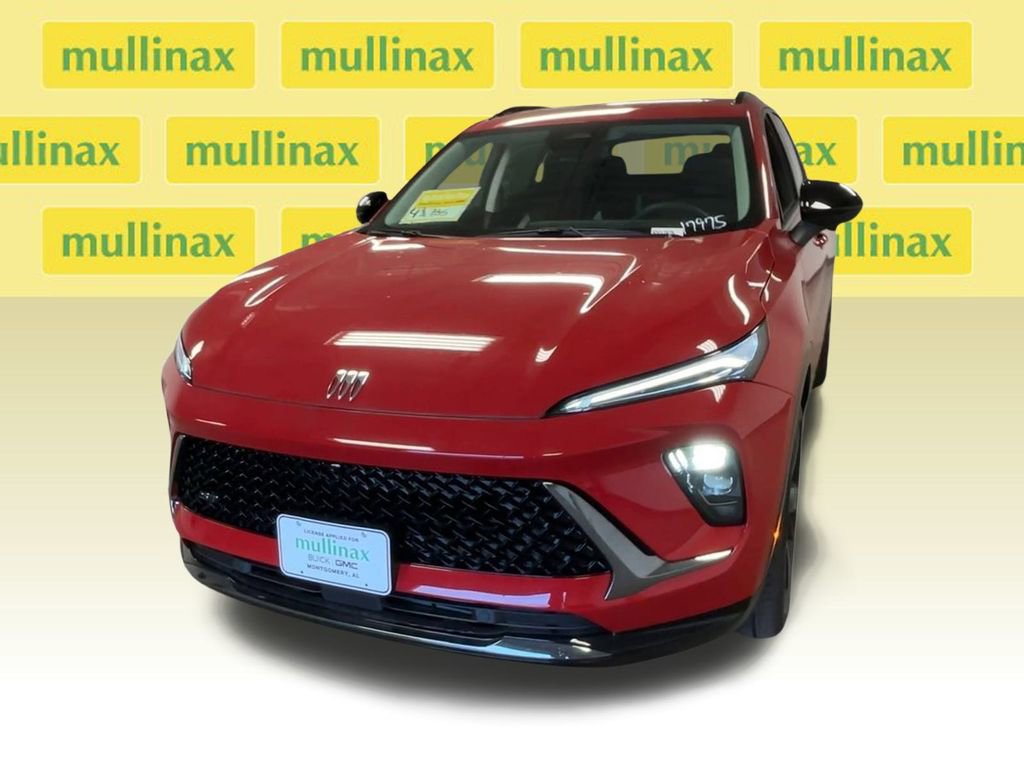 New 2025 Buick Envision Sport Touring image 4