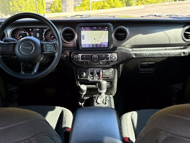 Used 2021 Jeep Wrangler Sport AWD/4WD image 9