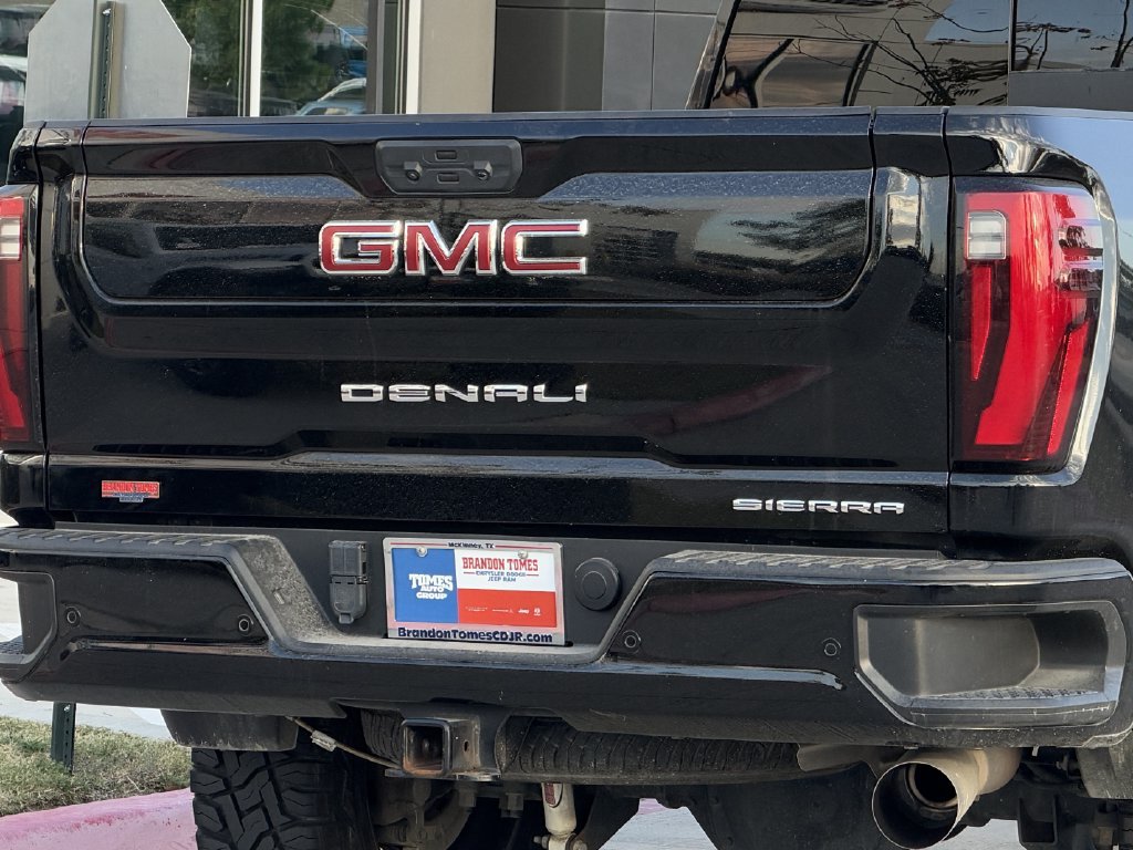 Used 2024 GMC Sierra 2500 Denali w/ Denali Reserve Package AWD/4WD image 6