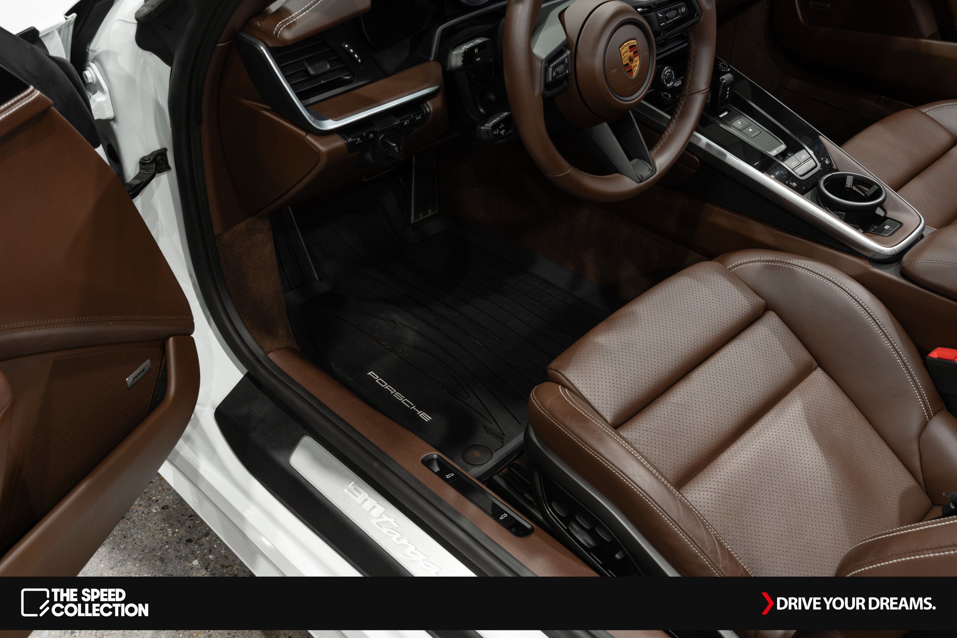 Used 2021 Porsche 911 Targa 4S image 14