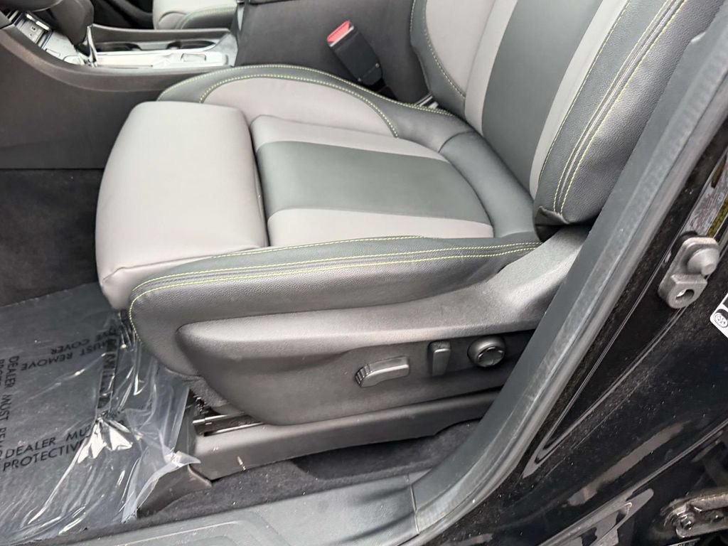 Used 2023 Subaru Ascent Onyx Edition Limited AWD/4WD image 17