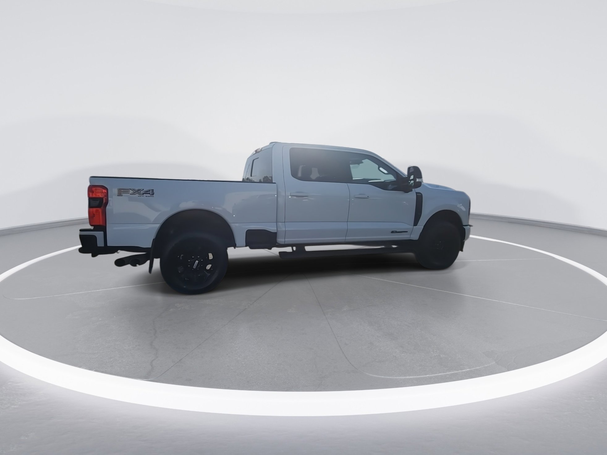 Used 2024 Ford F350 Lariat w/ Lariat Ultimate Package image 9