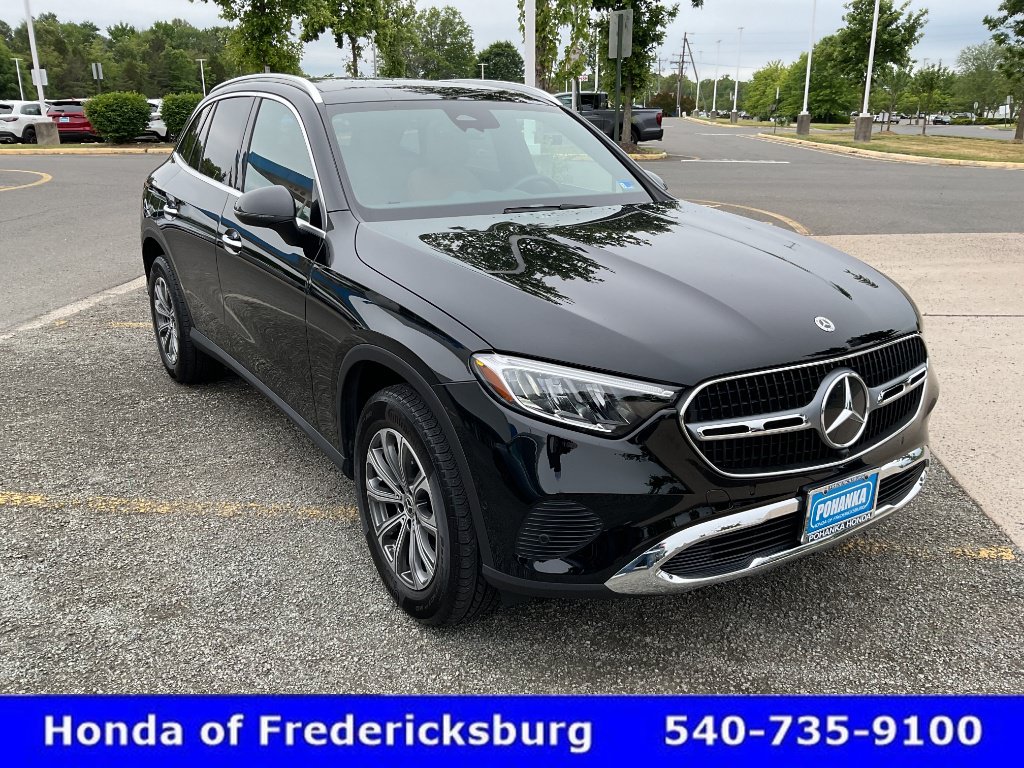 Used 2025 Mercedes-Benz GLC 300 4MATIC image 8