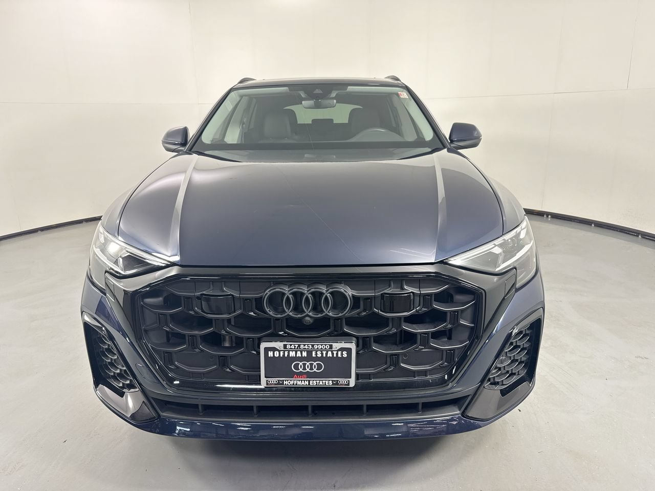 Used 2025 Audi Q8 Premium Plus w/ Premium Plus Package AWD/4WD image 4