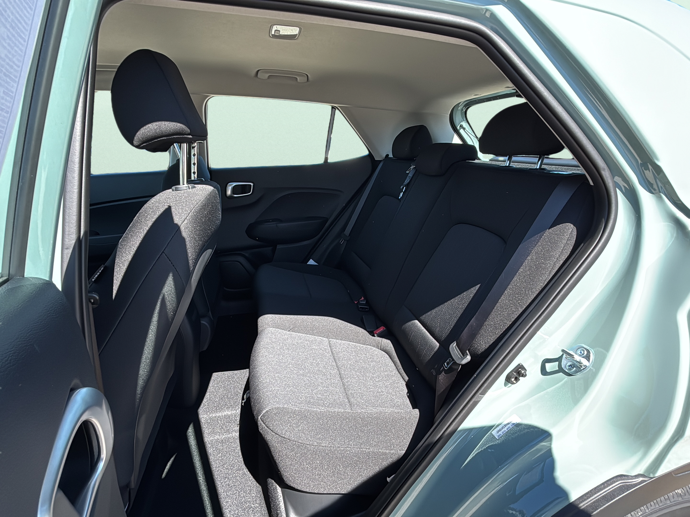New 2026 Hyundai Venue SE FWD image 19