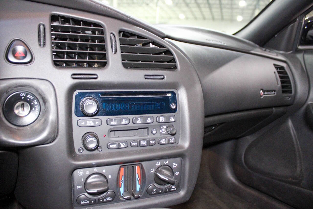 Used 2003 Chevrolet Monte Carlo SS w/ Preferred Equipment Group image 14