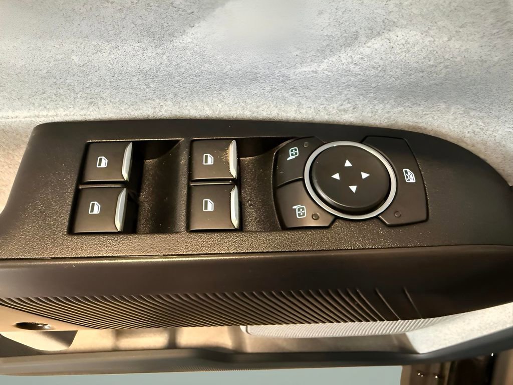 New 2026 Ford Maverick XLT w/ XLT Luxury Package AWD/4WD image 19