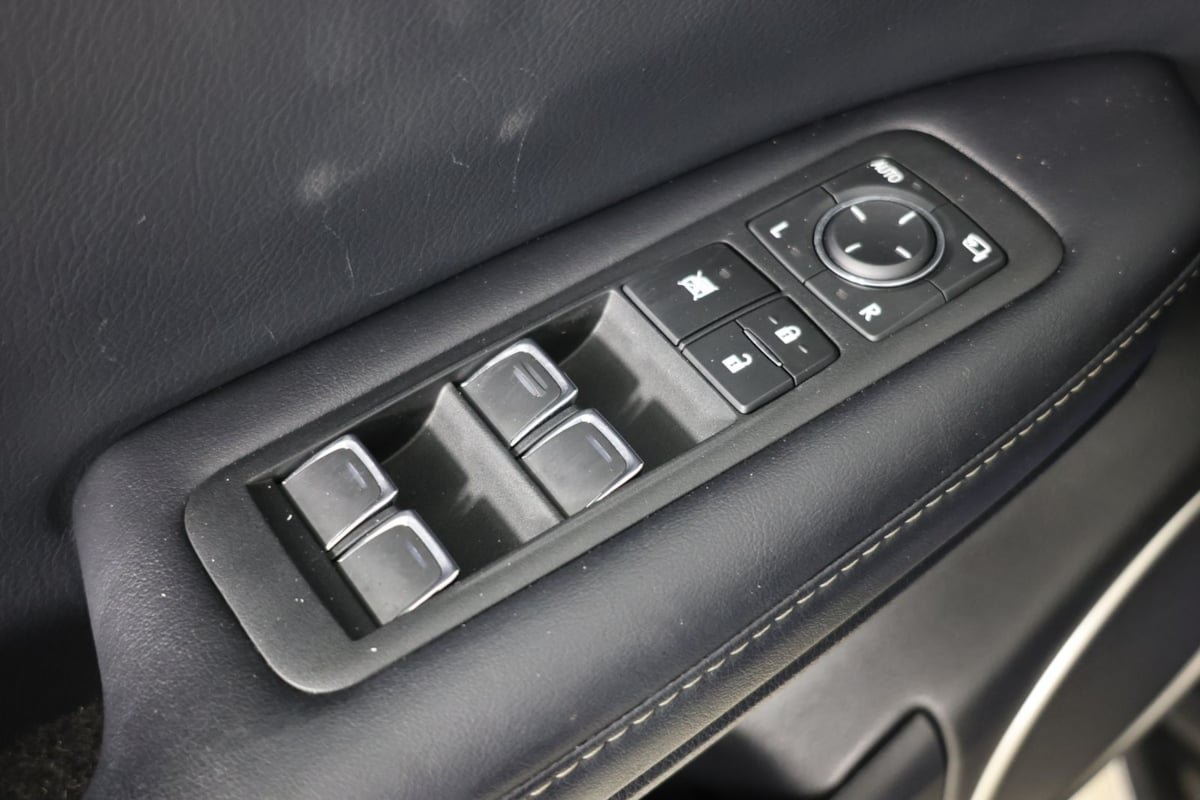 Used 2022 Lexus RX 450h F Sport w/ Cold Area Package (CT) AWD/4WD image 23