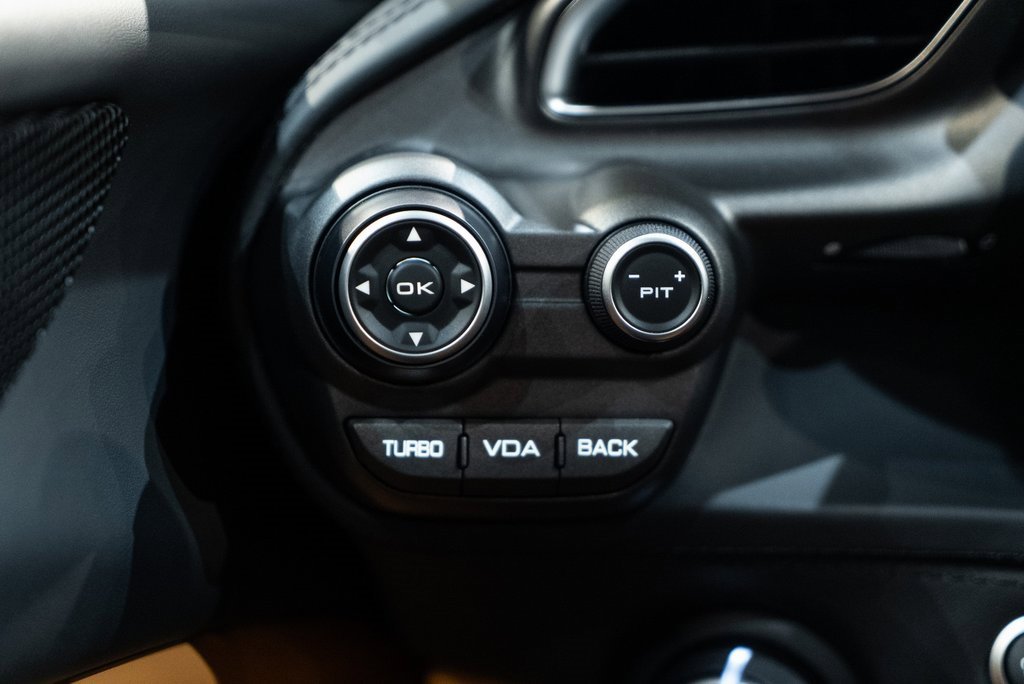 Used 2018 Ferrari 488 GTB Base image 31