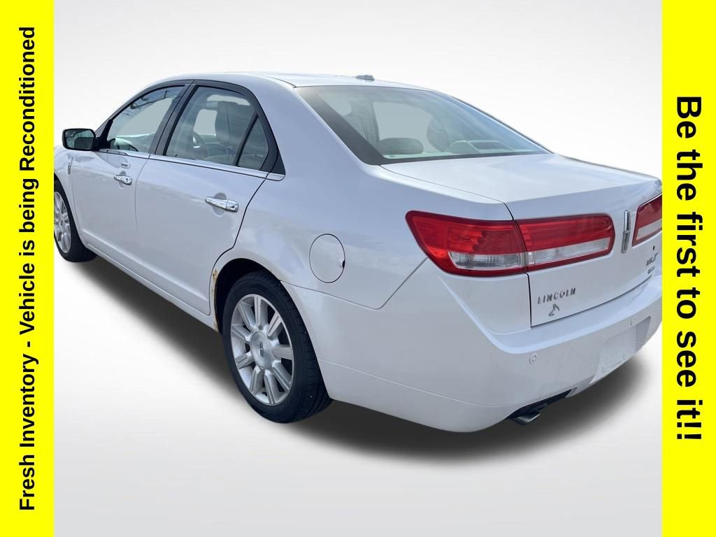 Used 2012 Lincoln MKZ AWD image 3
