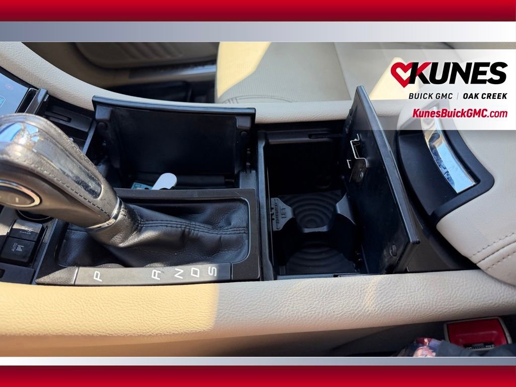 Used 2016 Ford Taurus Limited w/ Equipment Group 301A image 19