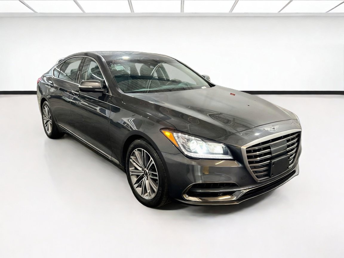 Used 2019 Genesis G80 3.8 RWD image 3