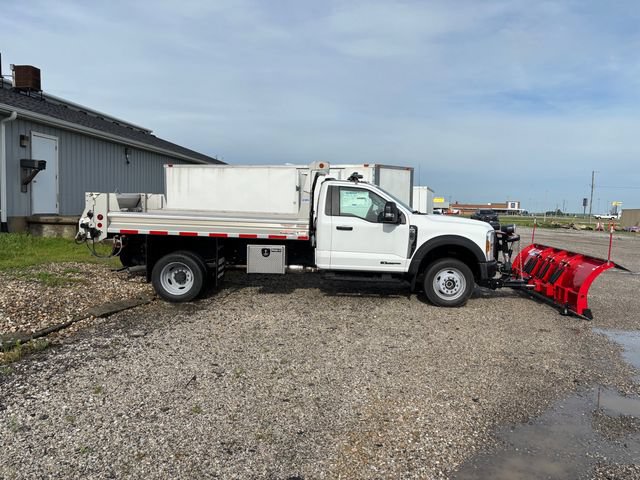 New 2026 Ford F550 4x4 Regular Cab Super Duty image 3