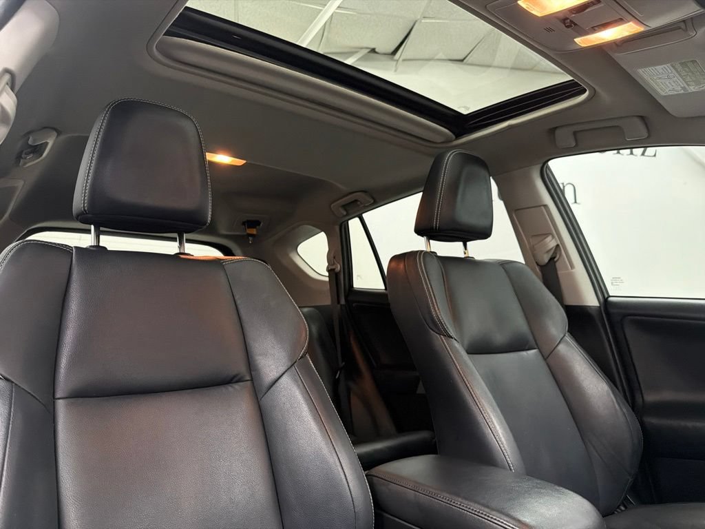 Used 2017 Toyota RAV4 Limited w/ Advanced Technology Package FWD image 29