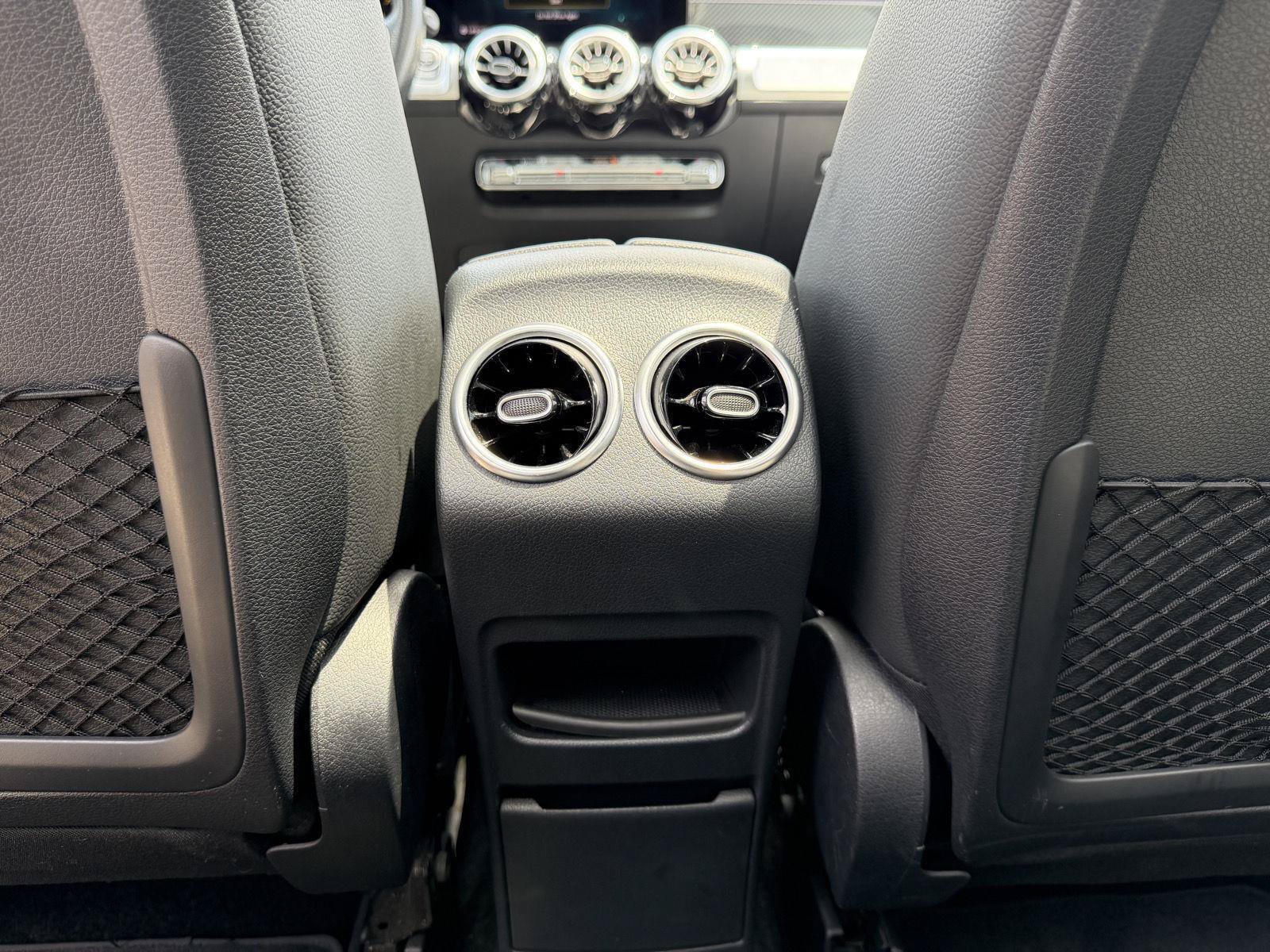 Certified 2022 Mercedes-Benz GLB 250 image 18
