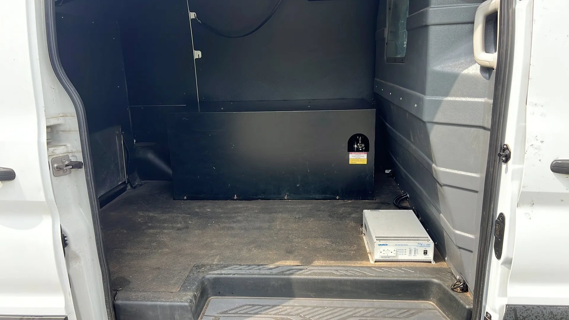 Used 2019 Ford Transit 150 130 Low Roof RWD image 16