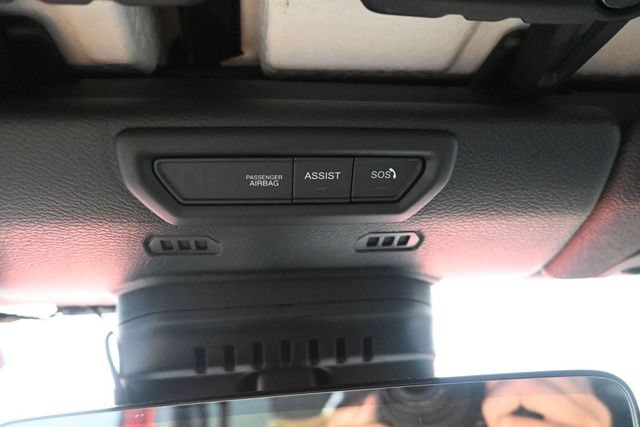 Used 2023 Jeep Wrangler Unlimited Sahara w/ LED Lighting Group AWD/4WD image 29