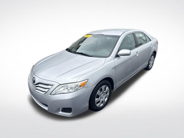Used 2010 Toyota Camry LE FWD image 7