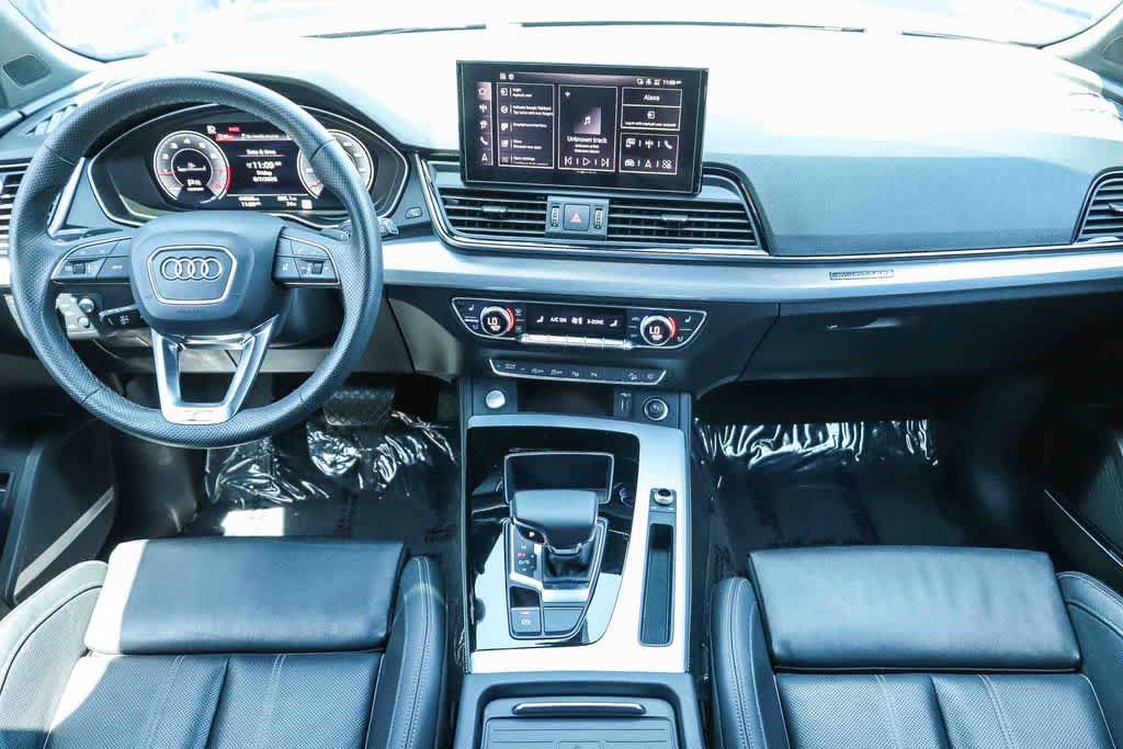 Used 2024 Audi Q5 2.0T Prestige AWD/4WD image 11