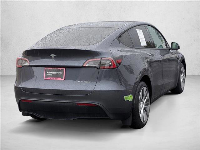 Used 2023 Tesla Model Y Long Range image 5