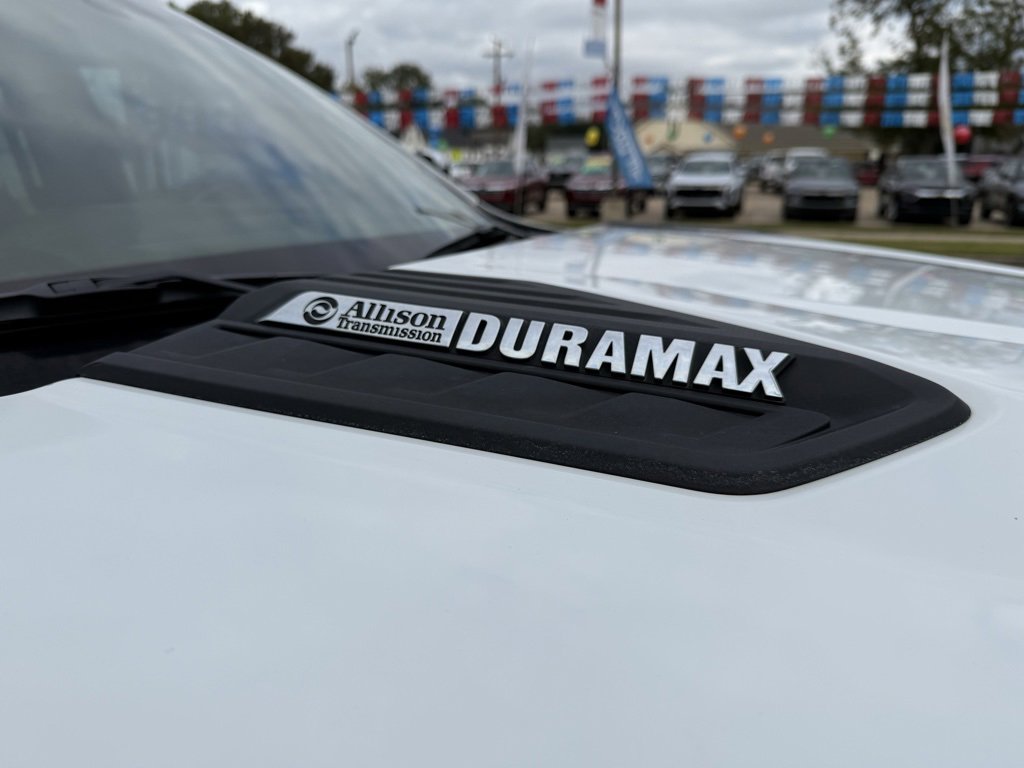 Certified 2022 Chevrolet Silverado 3500 LTZ w/ LTZ Convenience Package image 62