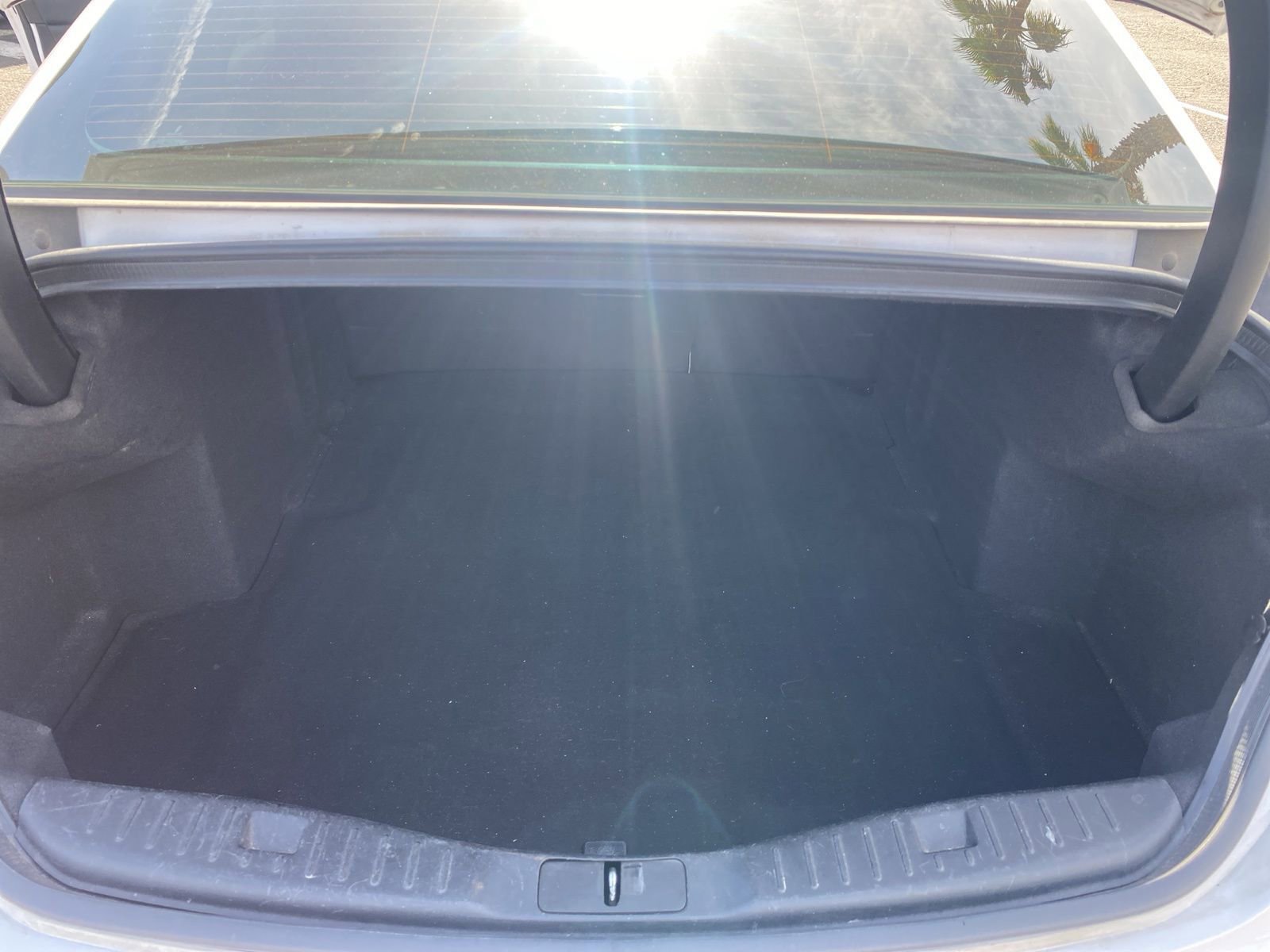 Used 2016 Lincoln MKZ FWD image 24