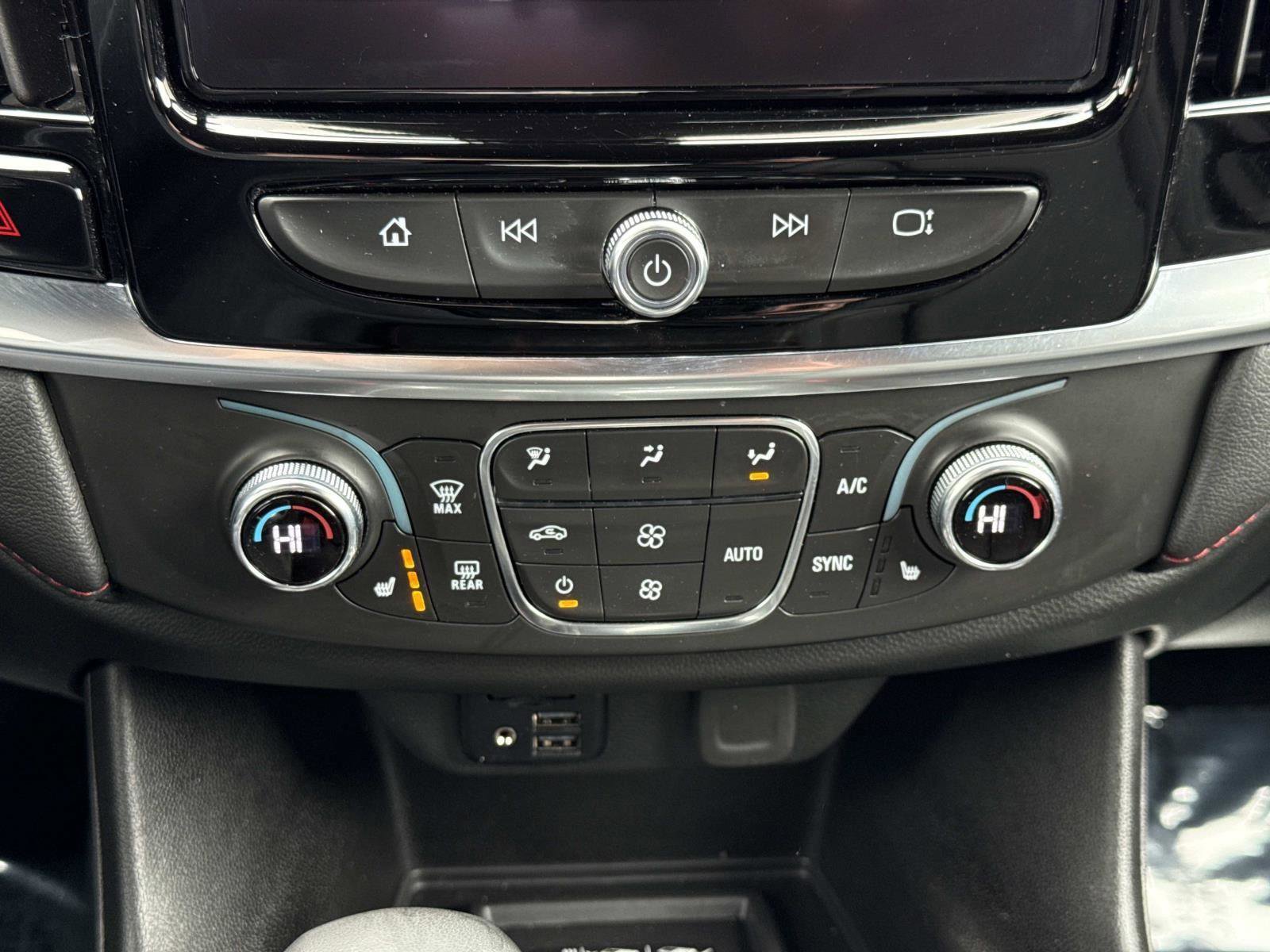 Used 2023 Chevrolet Traverse RS w/ LPO, Floor Liner Package image 5