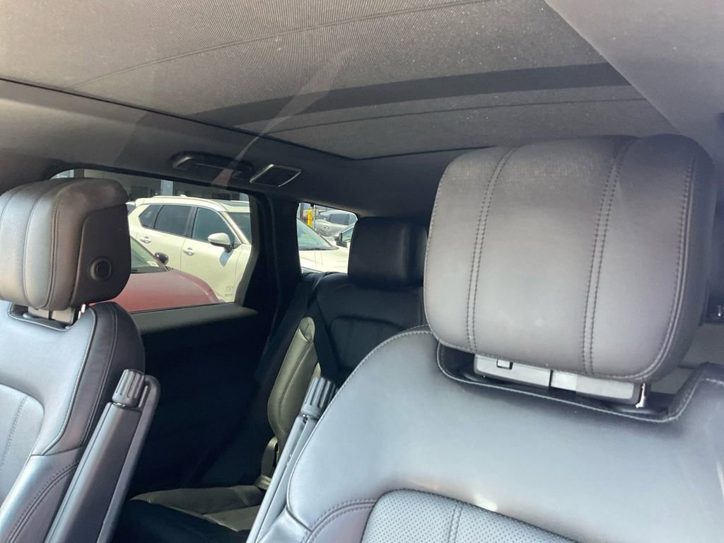 Used 2020 Land Rover Range Rover Sport HSE Dynamic image 15