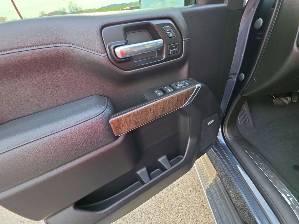 Used 2021 GMC Sierra 1500 Denali w/ Denali Ultimate Package image 13