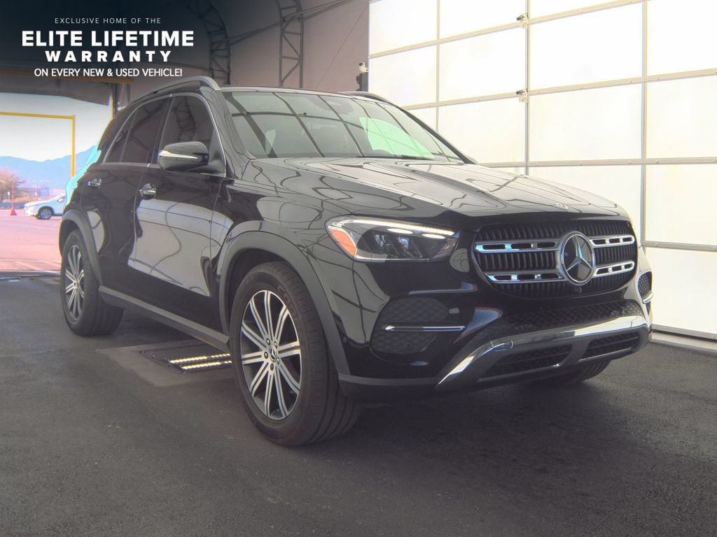 Used 2025 Mercedes-Benz GLE 350 4MATIC image 3