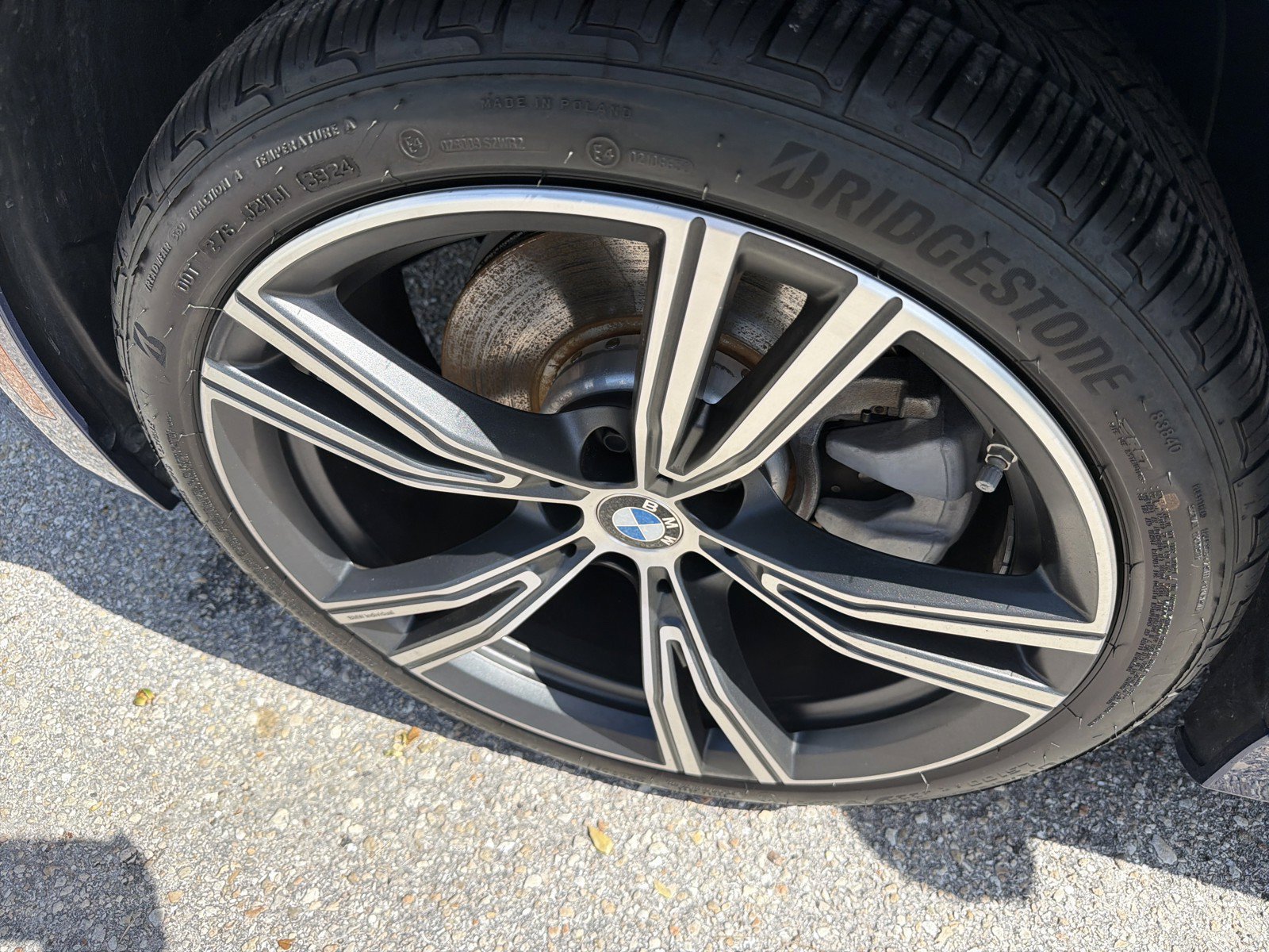 Used 2023 BMW 330i Sedan w/ Premium Package RWD image 11