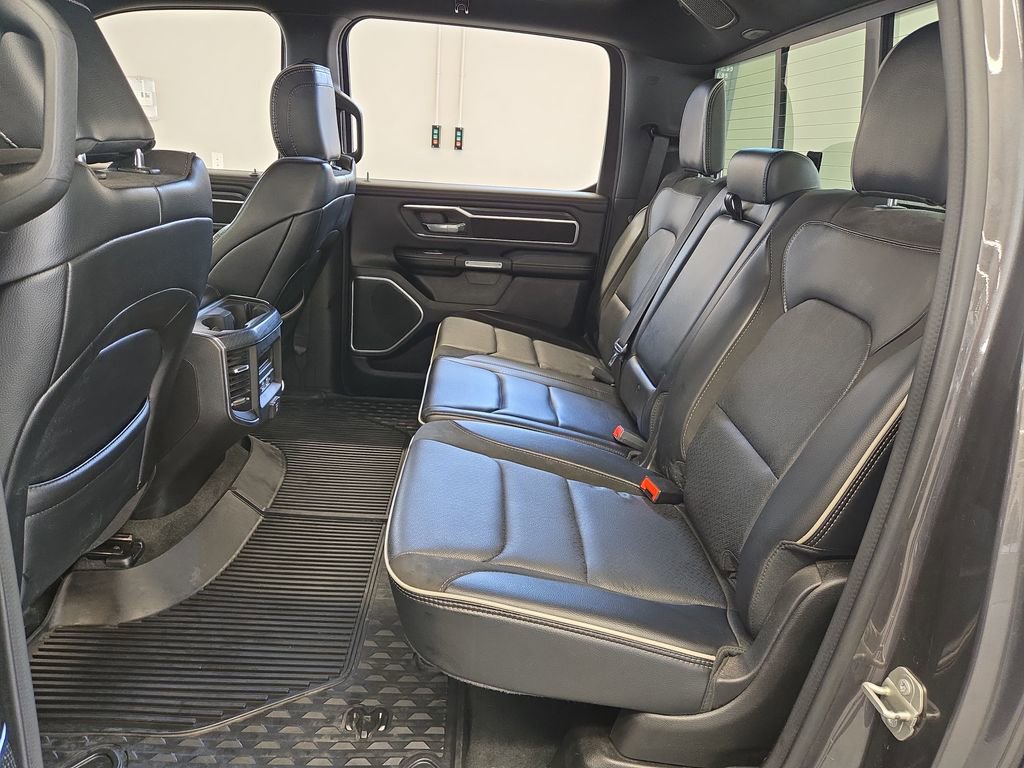 Used 2023 RAM 1500 Laramie AWD/4WD image 15