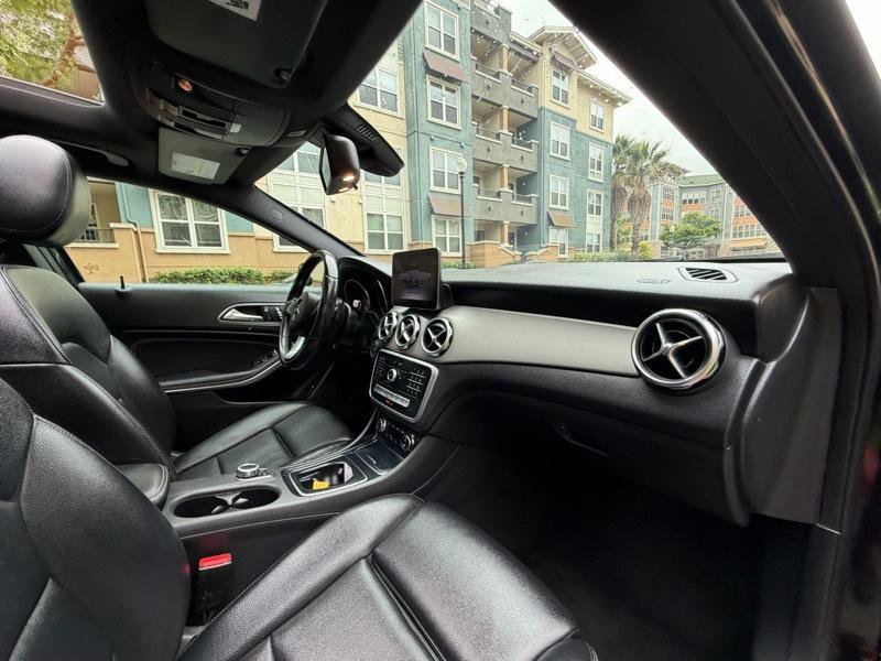 Used 2018 Mercedes-Benz GLA 250 image 56