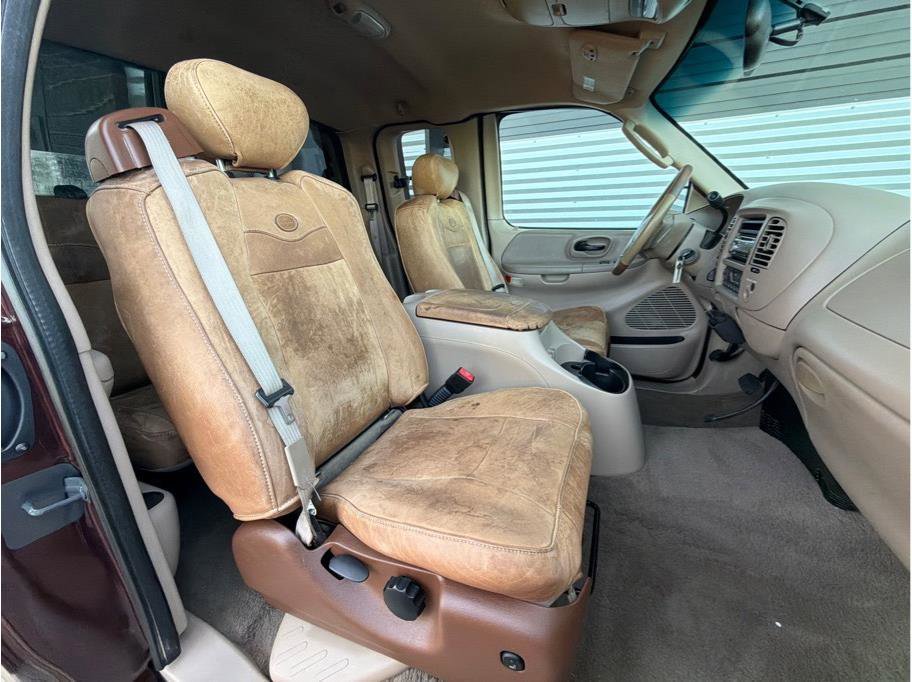 Used 2002 Ford F150 King Ranch image 17