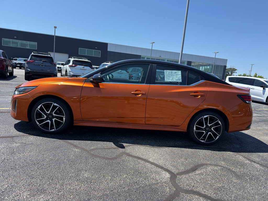 Certified 2024 Nissan Sentra SR FWD image 6