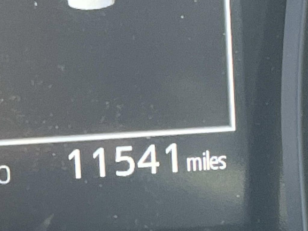 Used 2023 Toyota Camry LE image 34