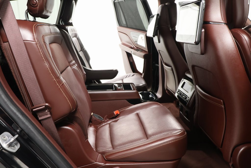 Used 2023 Lincoln Aviator Black Label image 33
