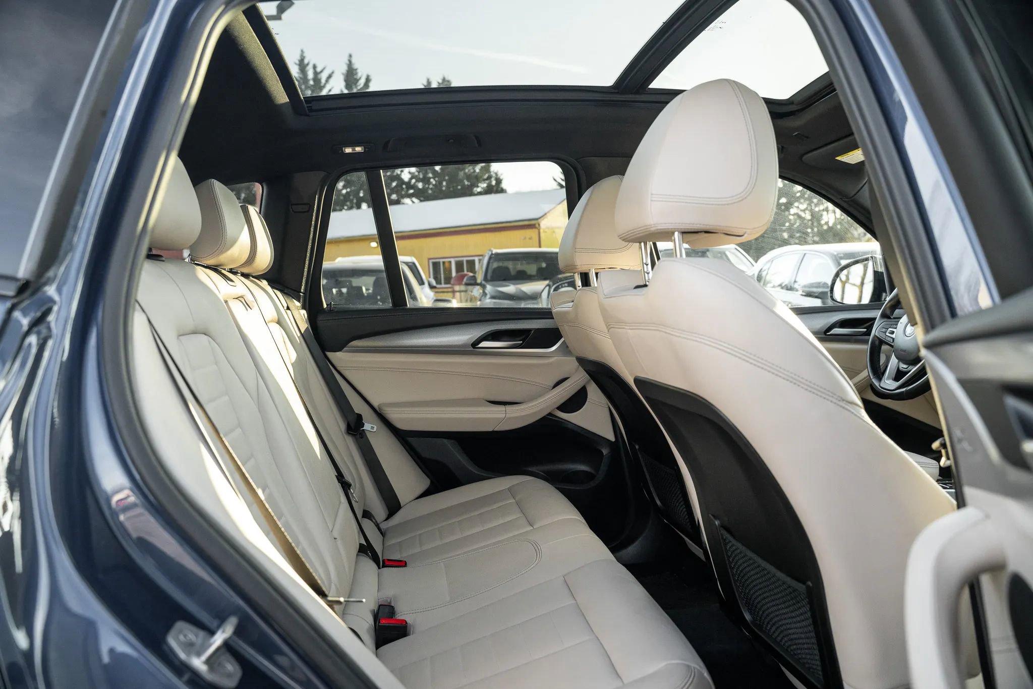 Used 2018 BMW X3 M40i image 12